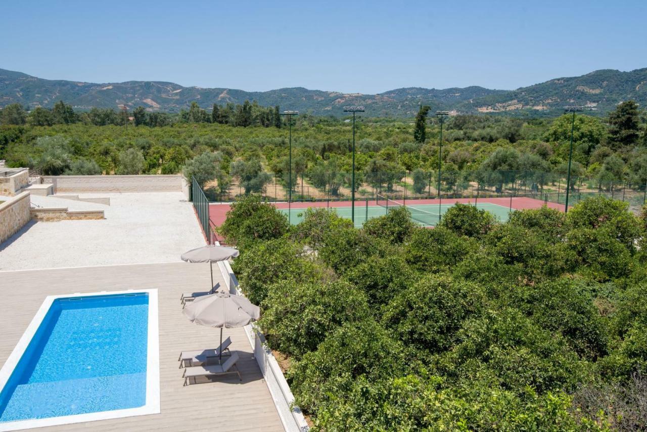 Queen Electra With Pool And Tennis Court *